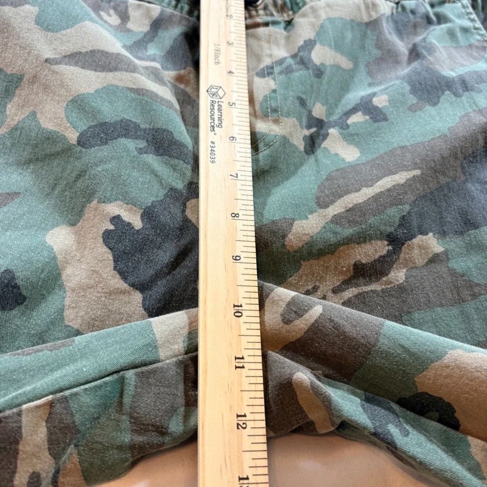 Empyre camo jogger